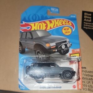 Gray Hot Wheels SUV Die-Cast Toy Car